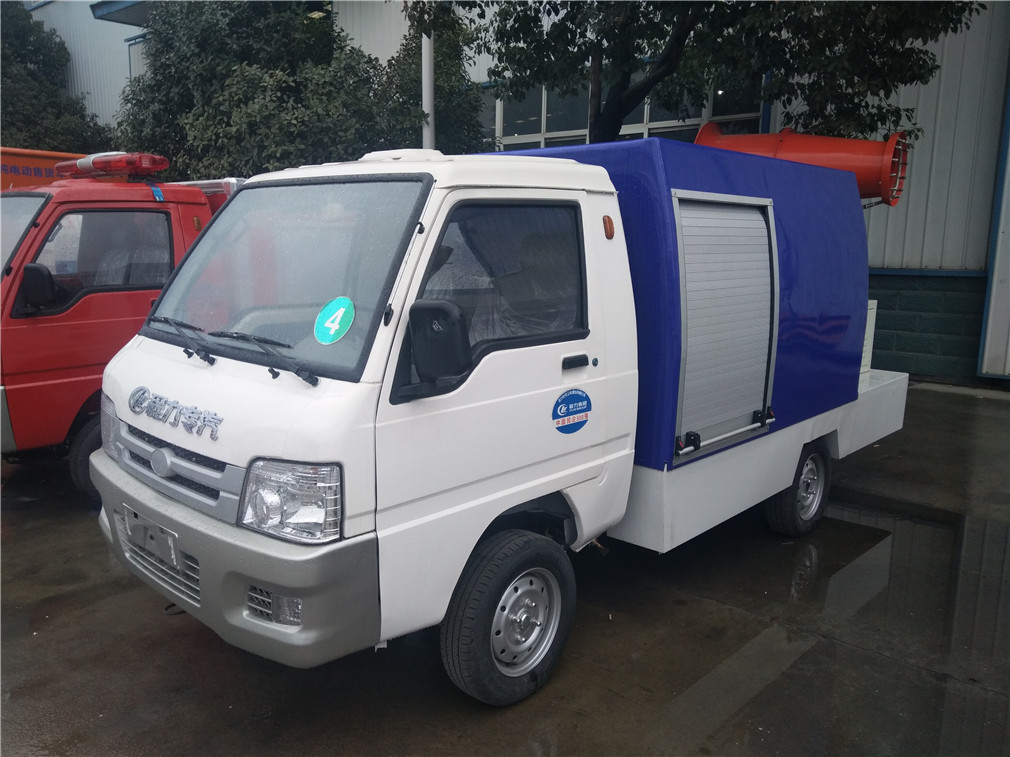 新能源电动四轮喷雾抑尘车
