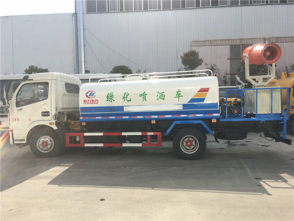 东风多利卡（8方）喷雾车CLW5081GPSE5型