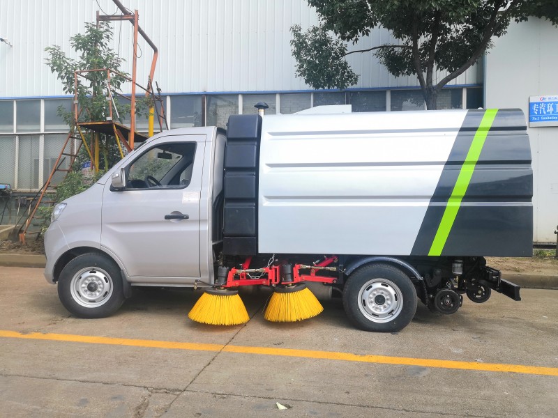 长安3方扫路车 汽油扫路车厂家 蓝牌扫路车价格报价