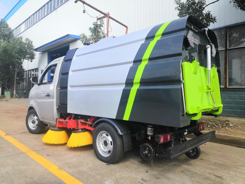 长安3方扫路车 汽油扫路车厂家 蓝牌扫路车价格报价