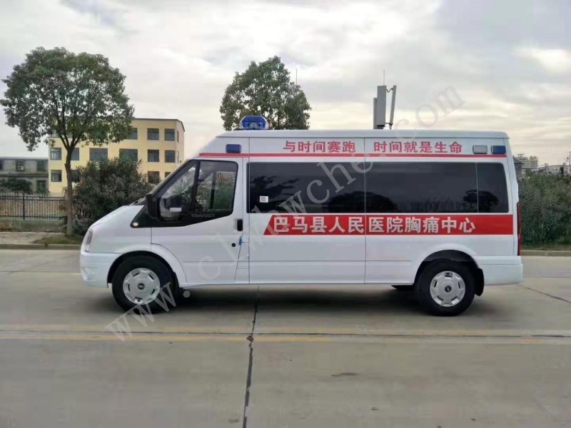 福特V348长轴中顶转运型救护车（-客运版）