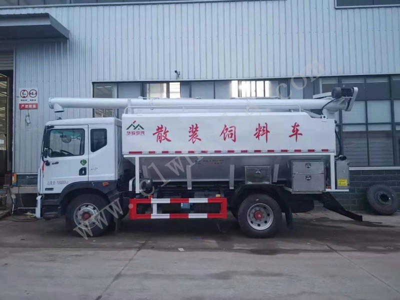 东风D9多利卡22方散装饲料运输车  散装饲料运输车  价格  报价 厂家