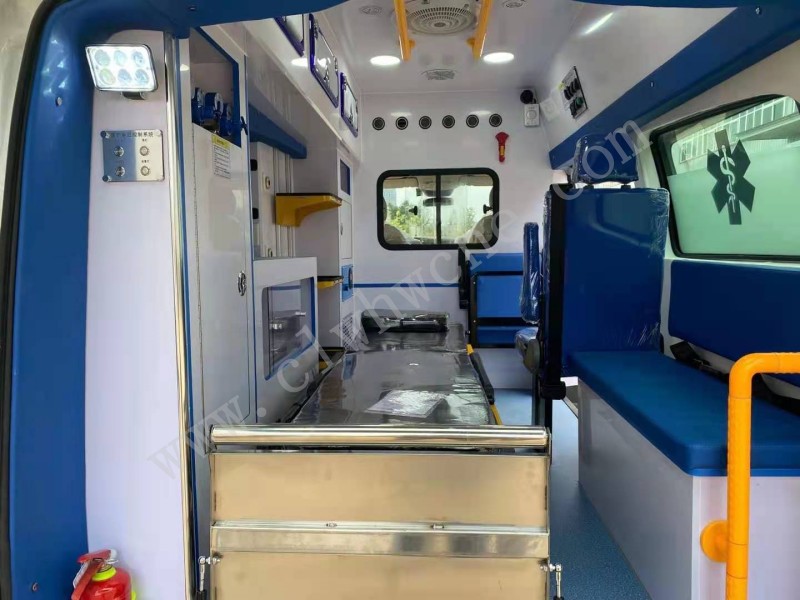 奔驰新威霆监护型救护车
