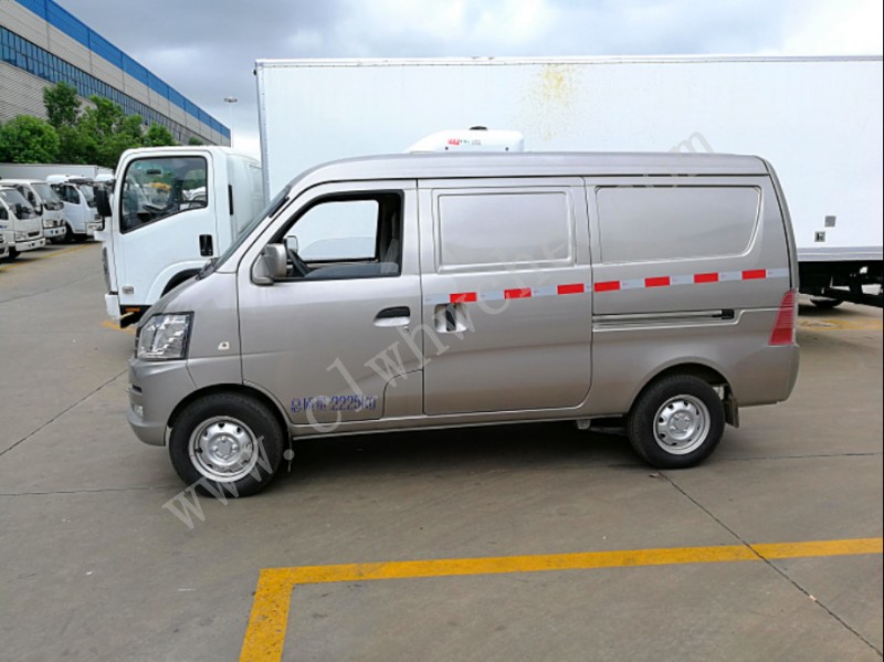 长安小面包疫苗冷藏车（容积3方）