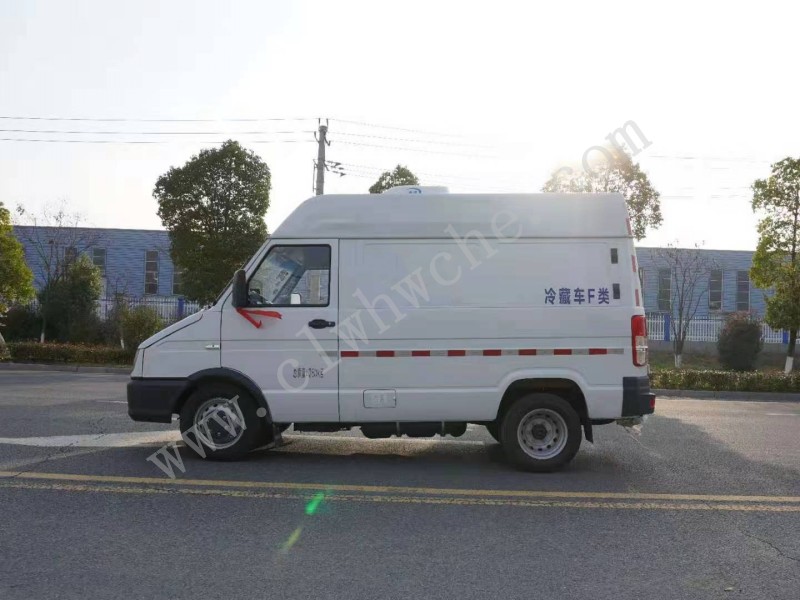 依维柯短轴疫苗冷藏车（容积5.4立方）