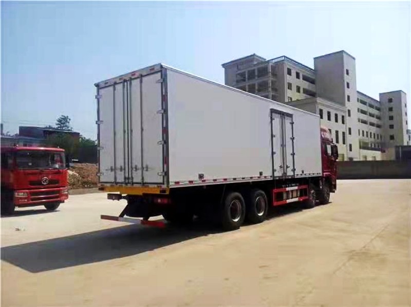 陕汽前四后八9.5米冷藏车（容积60方）  2-9.6米冷藏车价格厂家报价大全