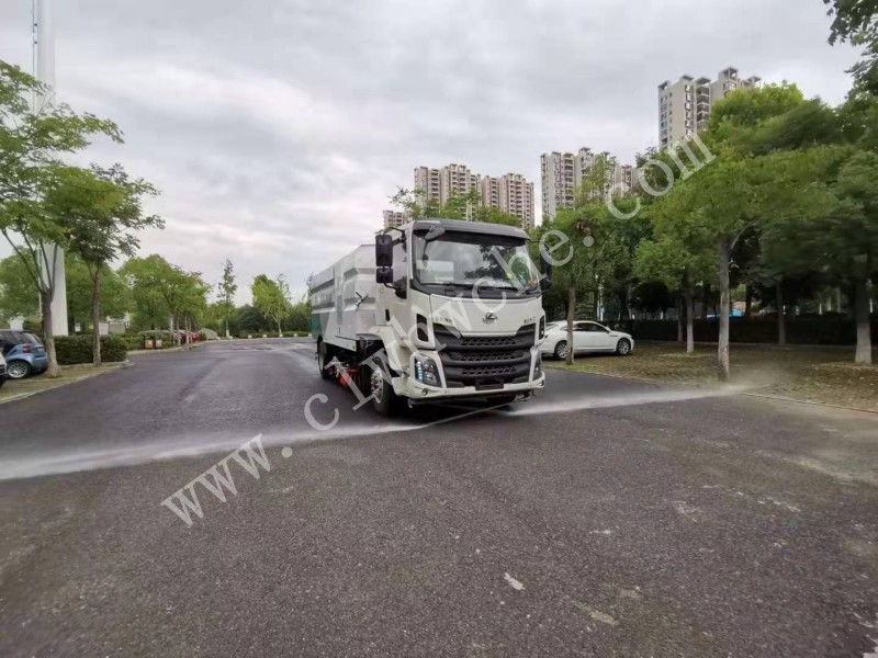 柳汽国六16方洗扫车价格 国六扫路车报价 程力扫路车厂家
