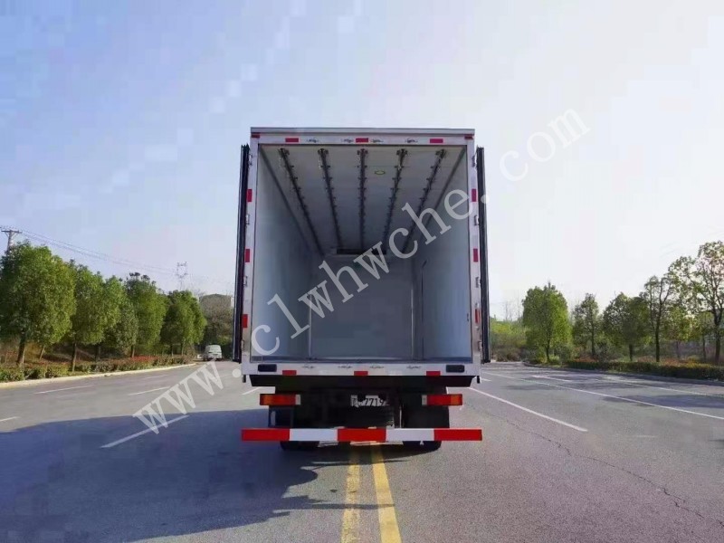 ​东风天锦KR型6.8米冷藏车 冷藏车价格 6.8米冷藏车厂家报价