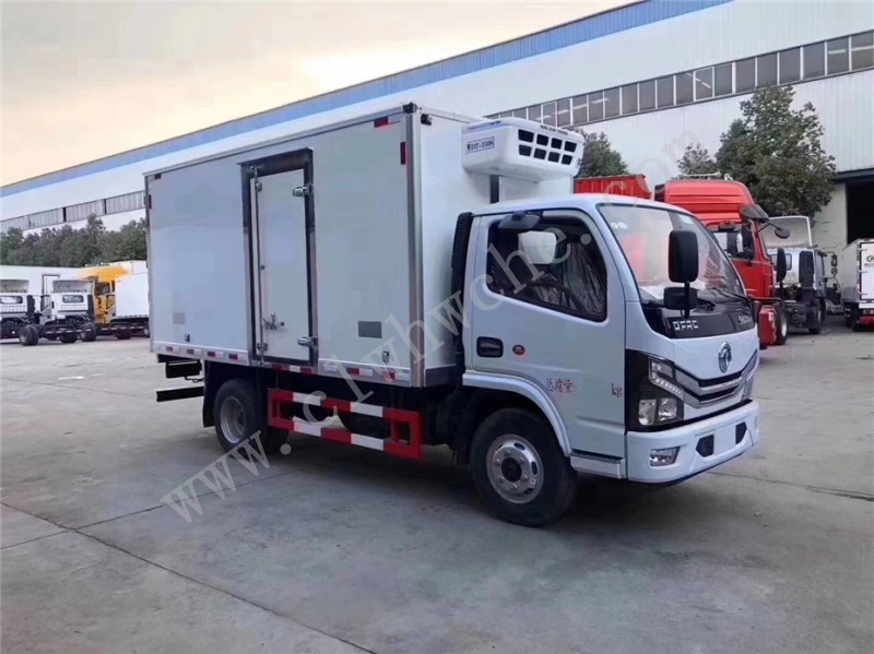 ​东风多利卡4.1米冷藏车 小型冷藏车价格报价